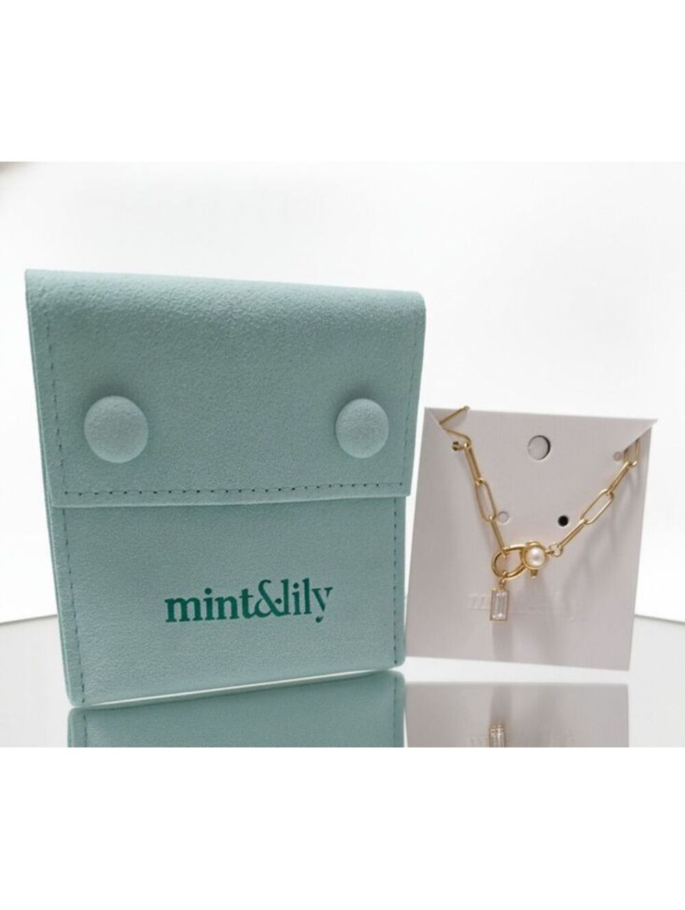 Mint & Lily Gold Tone Paperclip Bracelet Crystal Charm Freshwater Pearl 7.25"